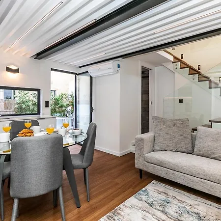 Cardal Luxury By Spoton *