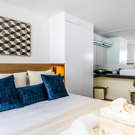 Apartment Cardal Luxury By Spoton